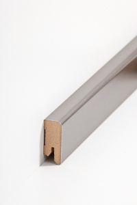 Südbrock Fußleiste 16 x 40 mm, MDF-Kern mit Edelstahl ummantelt, Edelstahl gebürstet