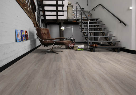 MPlus WohnDesign 2026 D1373-301 2,0mm Limed Oak Silver 23,5x150,5cm 4,24qm/P